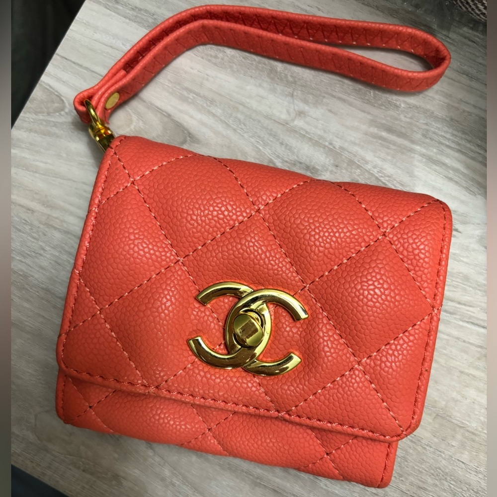 Beautiful Coral & Gold Wristlet/Wallet